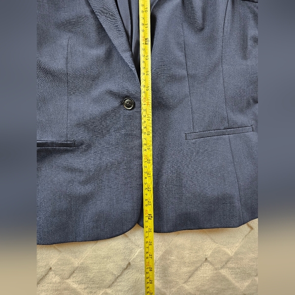 Banana Republic Single Button Blazer Womens 14 Classic Fit Navy in Marzotto Wool - Picture 7 of 11